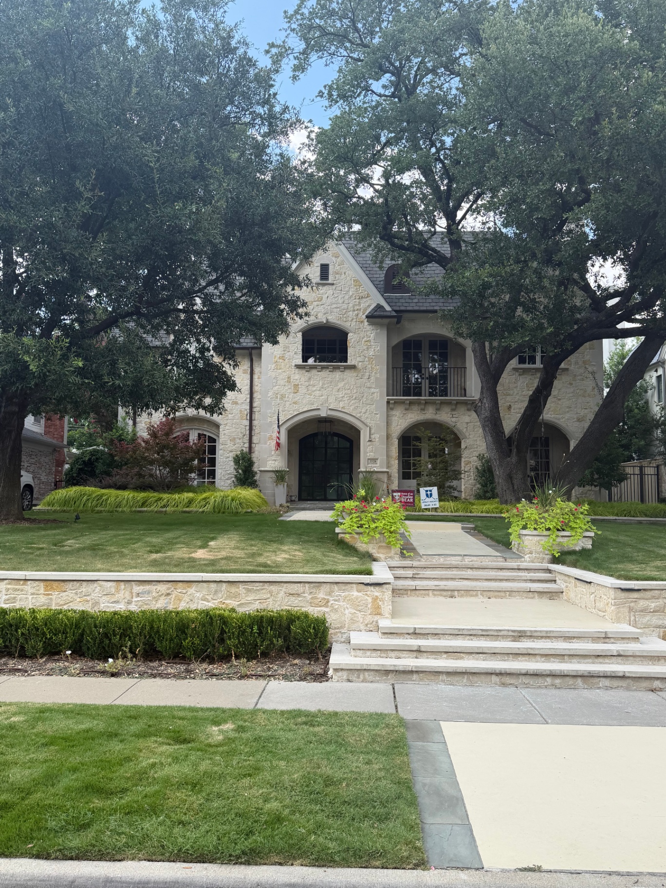 Stone Estate — Highland Park